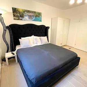 Ein Traum Im Leechwald Naehe Lkh Apartment